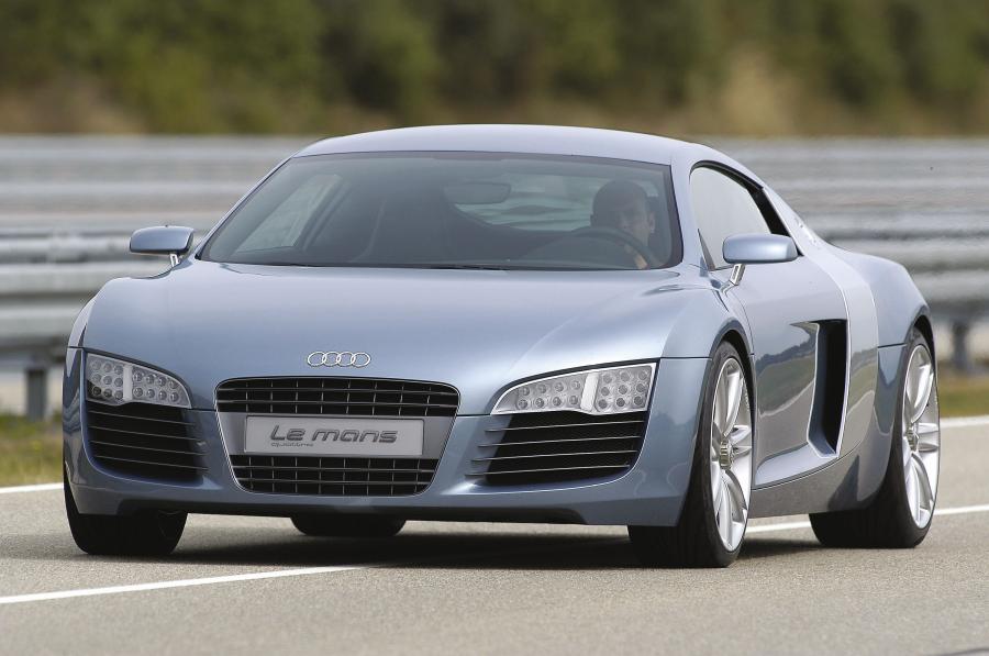  Audi R8 Le Mans Quattro Concept 2003 года  (фото 14 из 42)